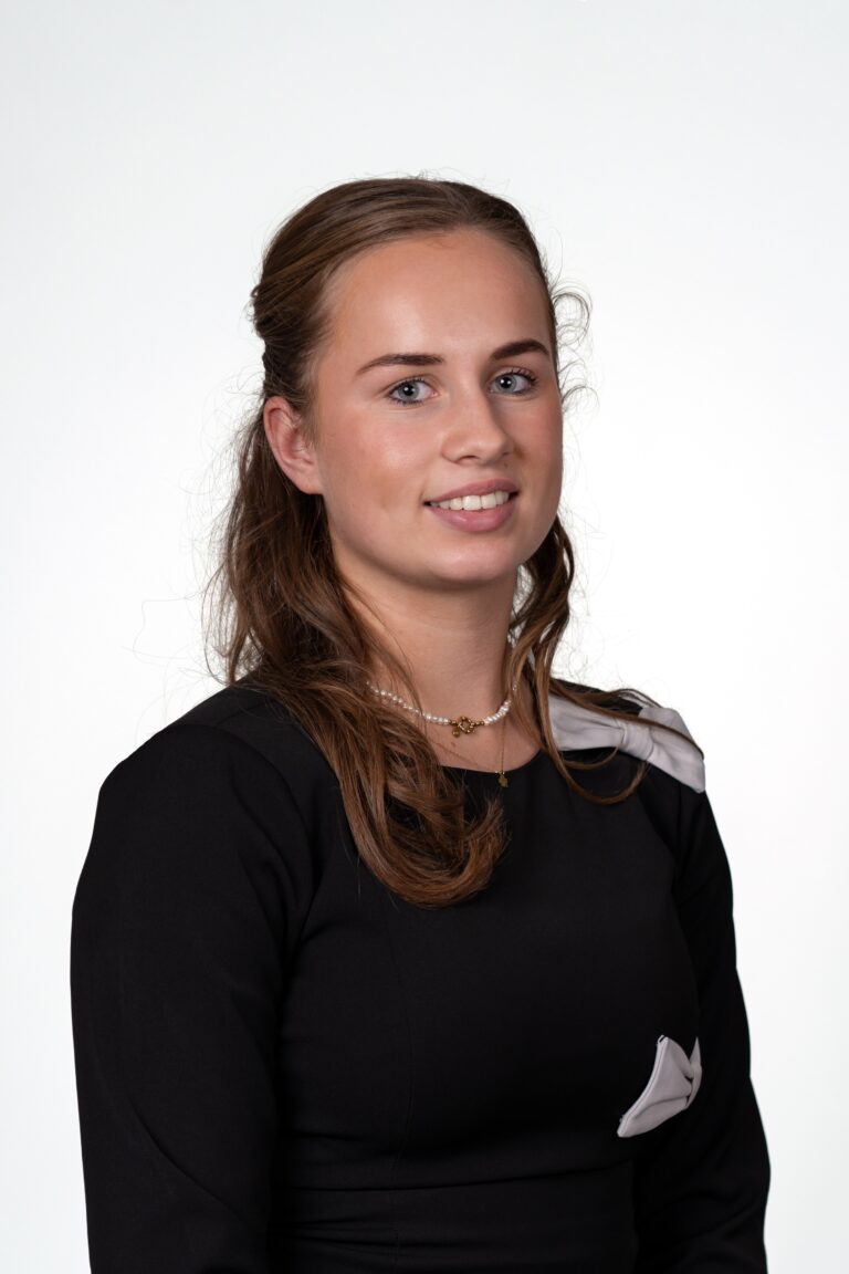 Christine Hakvoort